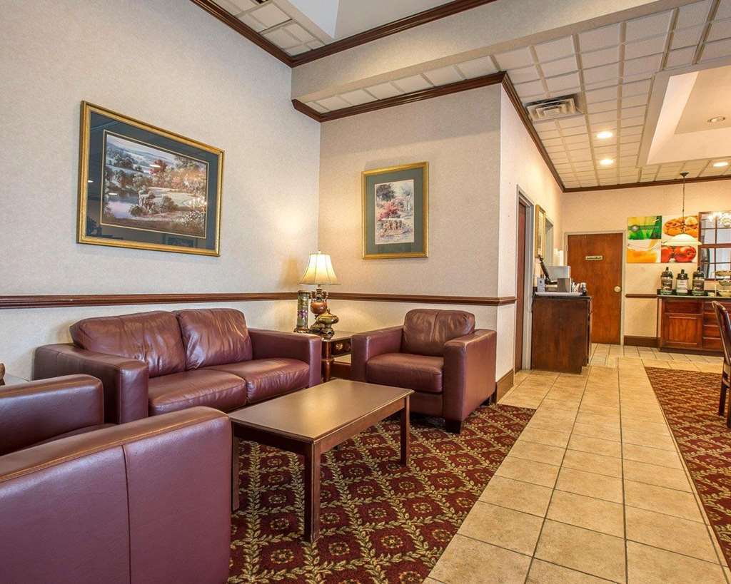 Quality Inn Suwanee I-85 Interior photo